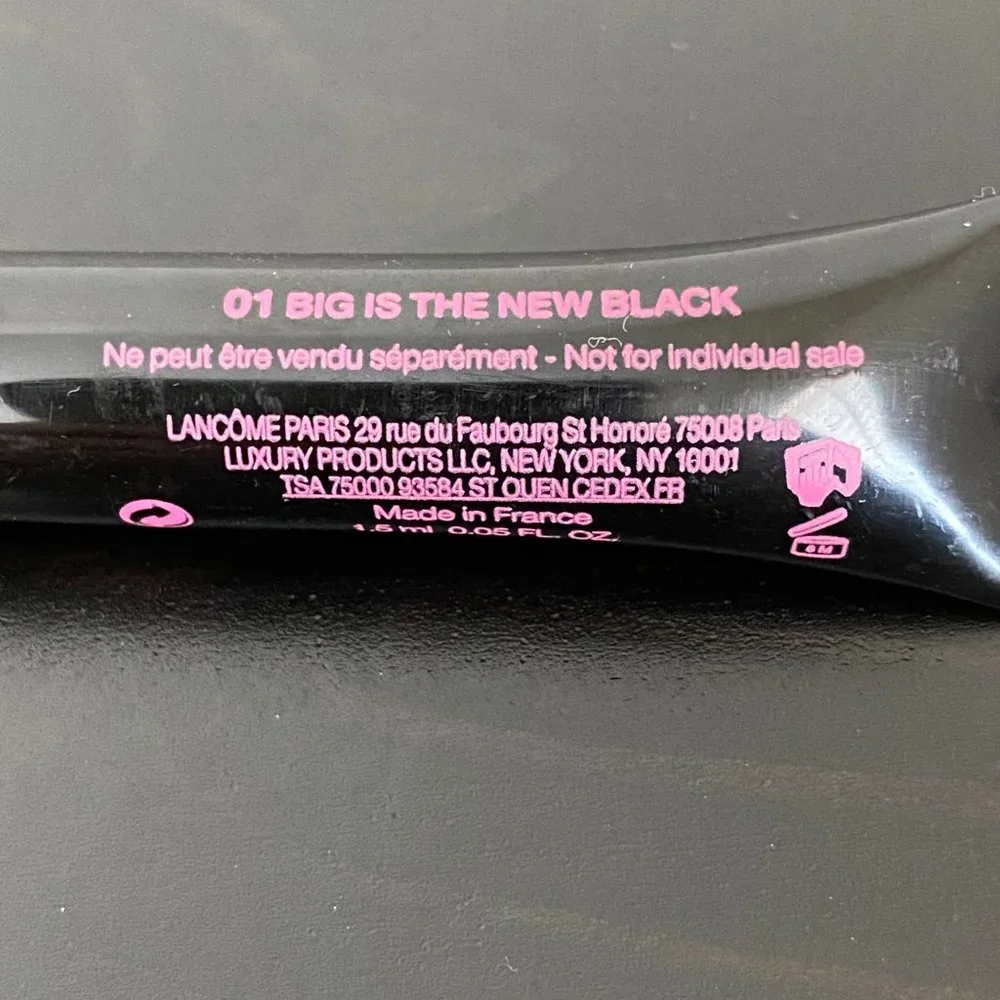 Lancome Monsieur Big mini mascara in Black
